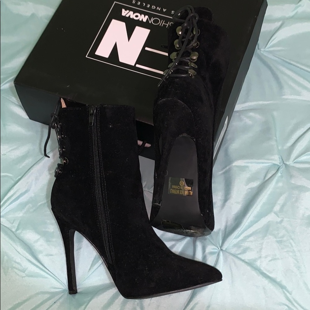 Dancing At Night Boot